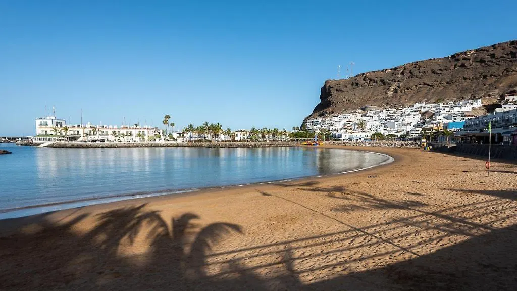 Apartamentos Las Palmeras Puerto de Mogan Spain