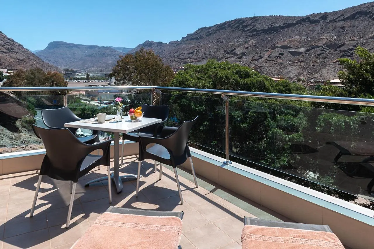 Apartamentos Las Palmeras Puerto de Mogan Spain